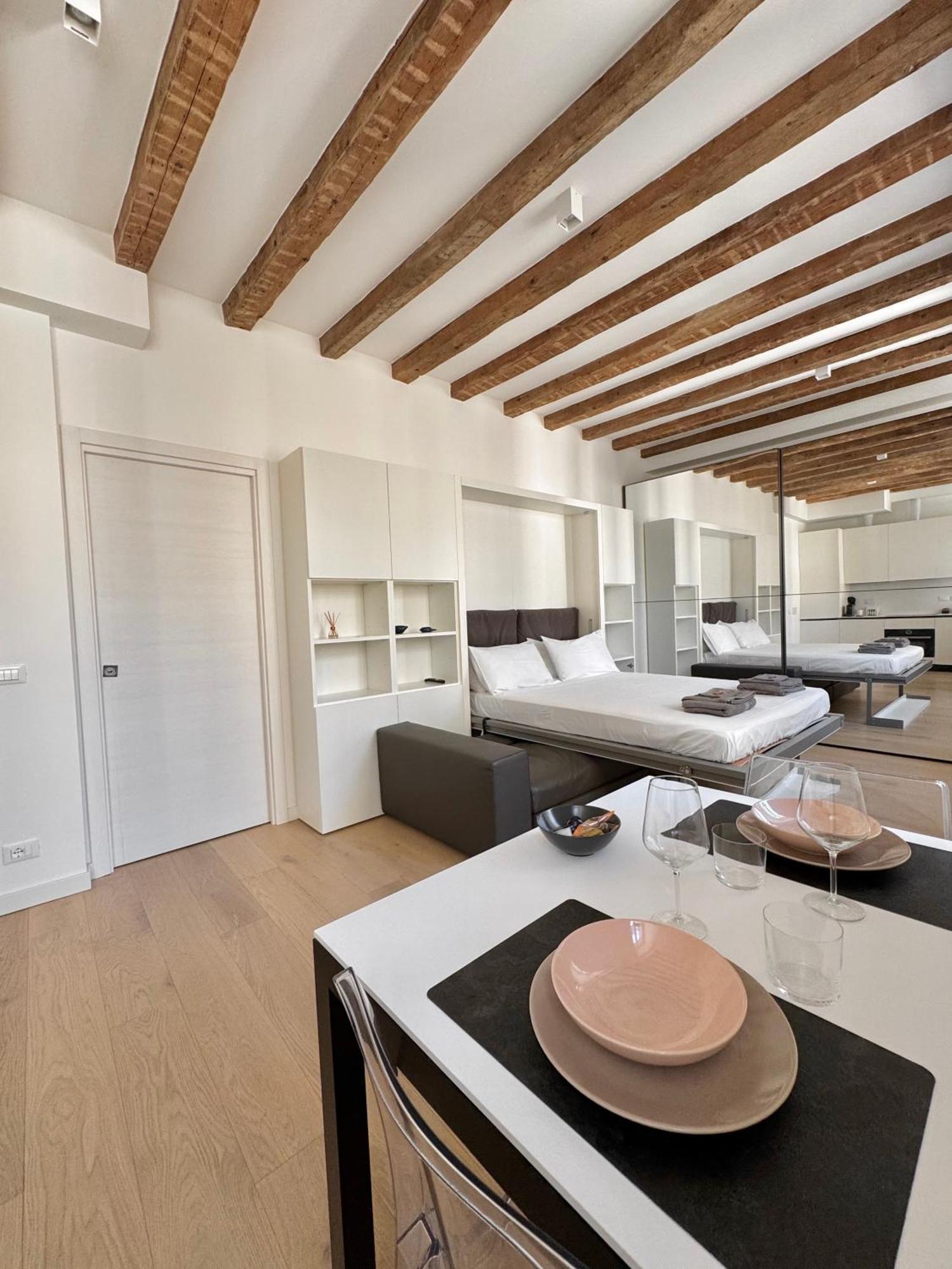 Gold'S House Apartment Trieste Exterior photo