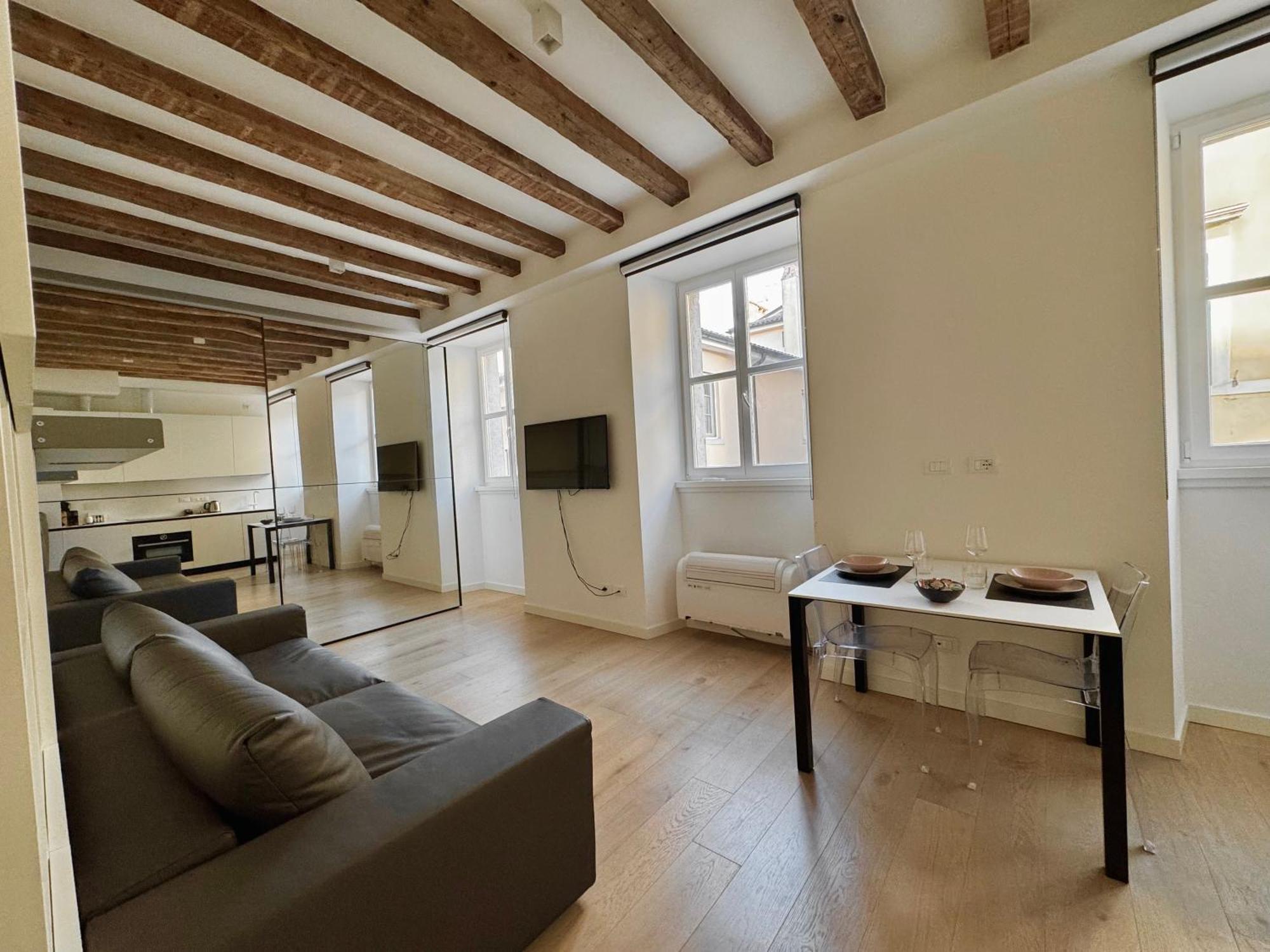 Gold'S House Apartment Trieste Exterior photo